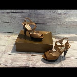 Audrey Brooke High Heels Size 8